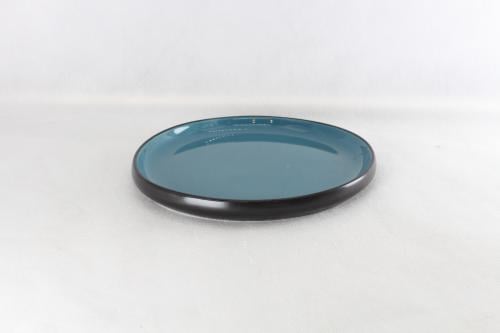 صحن بورسلان  دائري اسود وتركوازي 19سم