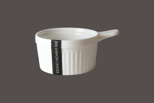 قالب سوفليه بورسلان كريمي مخطط 100 مل