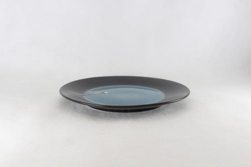 صحن بورسلان دائري اسود وتركوازي 23 سم