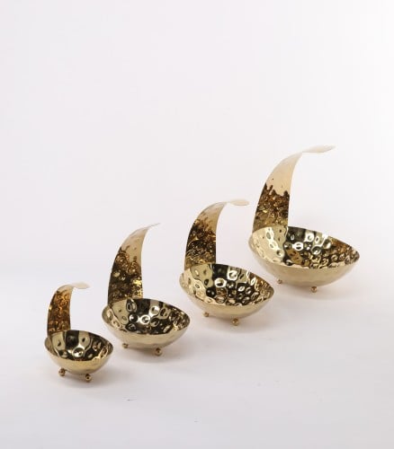 صحن فواكه بيضاوي ذهبي