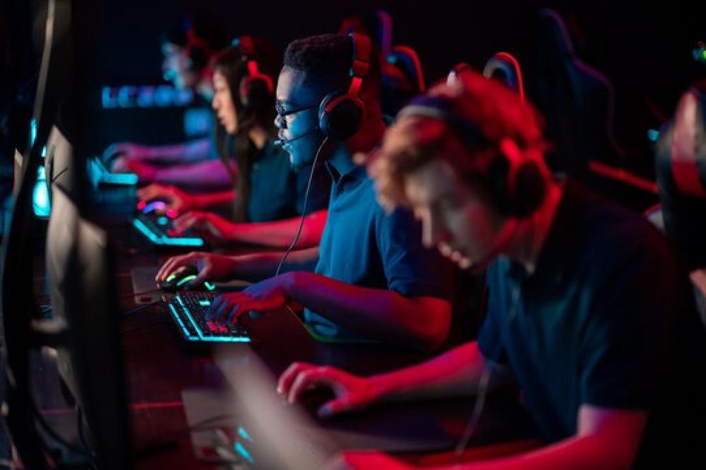 افضل كلانات 2024, افضل فرق الرياضات الالكترونية 2024, top esports clan