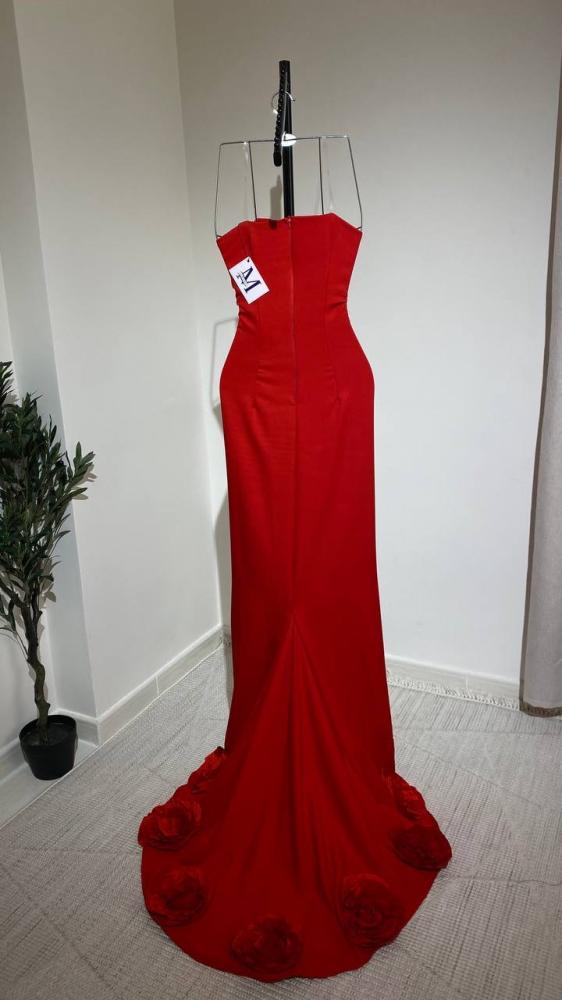 فستان كريب باربي احمر