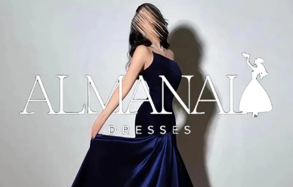 فستان مخمل كحلي فخم