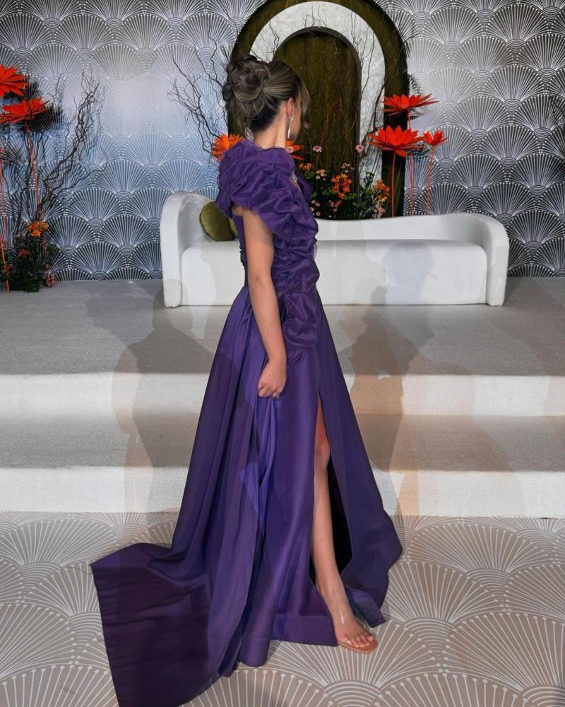 سهرة ميكادو  بنفسجي ملكي بأكمام منفوشة وخامة تفت لامعة