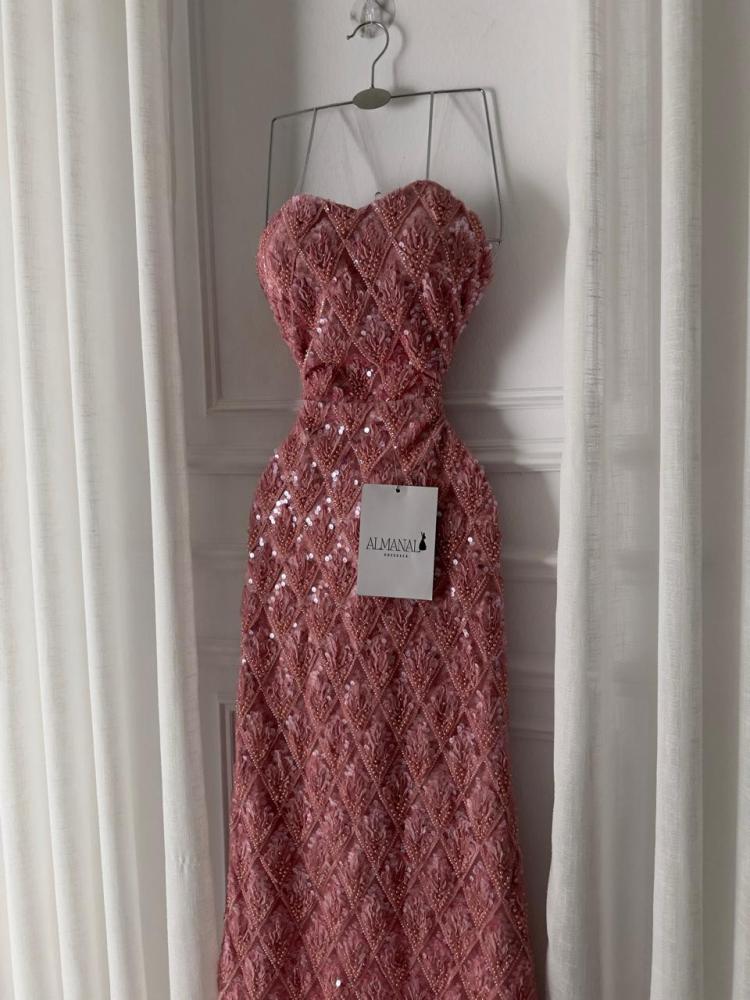 فستان سهره مطرز خرز  اكمام منفصله بينك