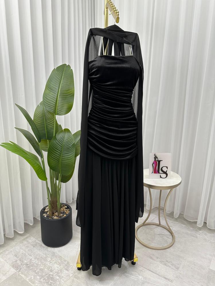 فستان اسود مخمل كوري شيفون