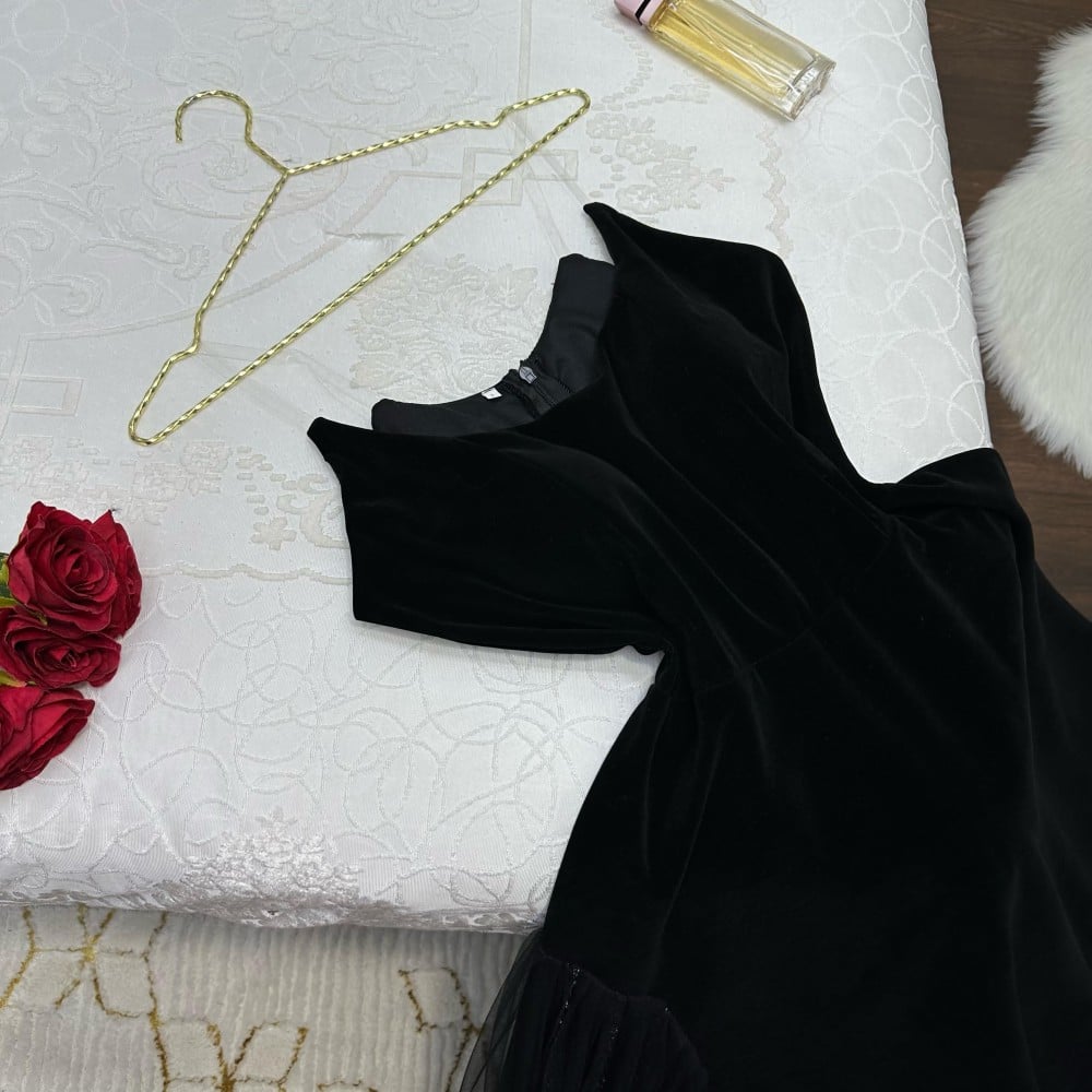 فستان مخمل -تل