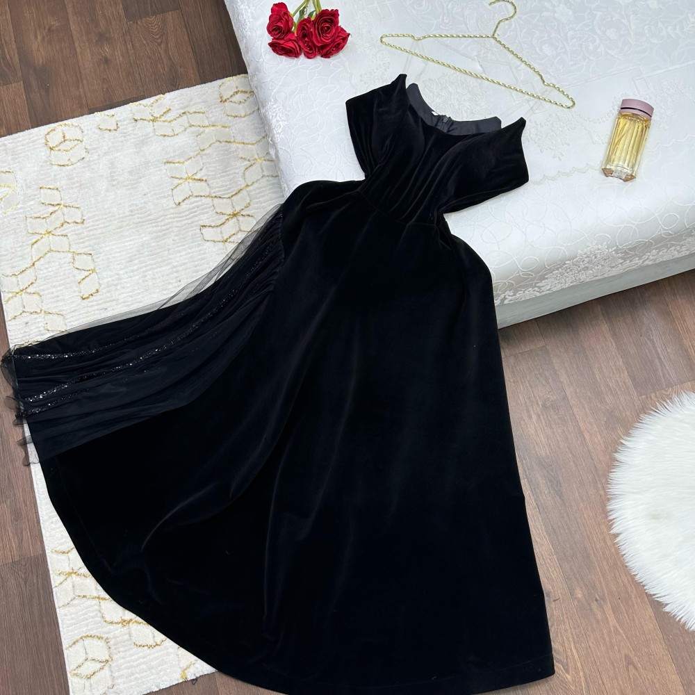 فستان مخمل -تل