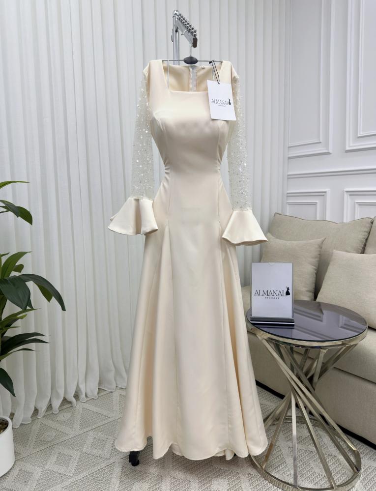 فستان ناعم بيج