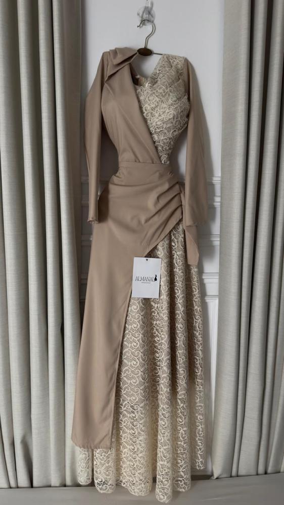 فستان ناعم كريب باربي دانتيل مشجر