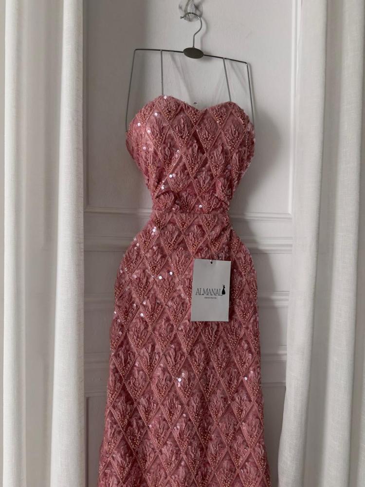 فستان سهره مطرز خرز  اكمام منفصله بينك