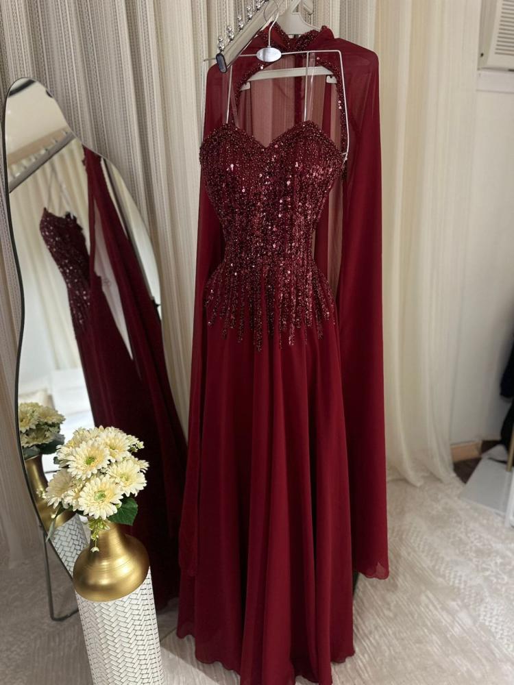 فستان سهره لون عنابي مطرز بترتر