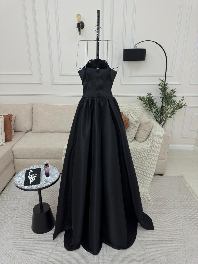 فستان اسود شانطون