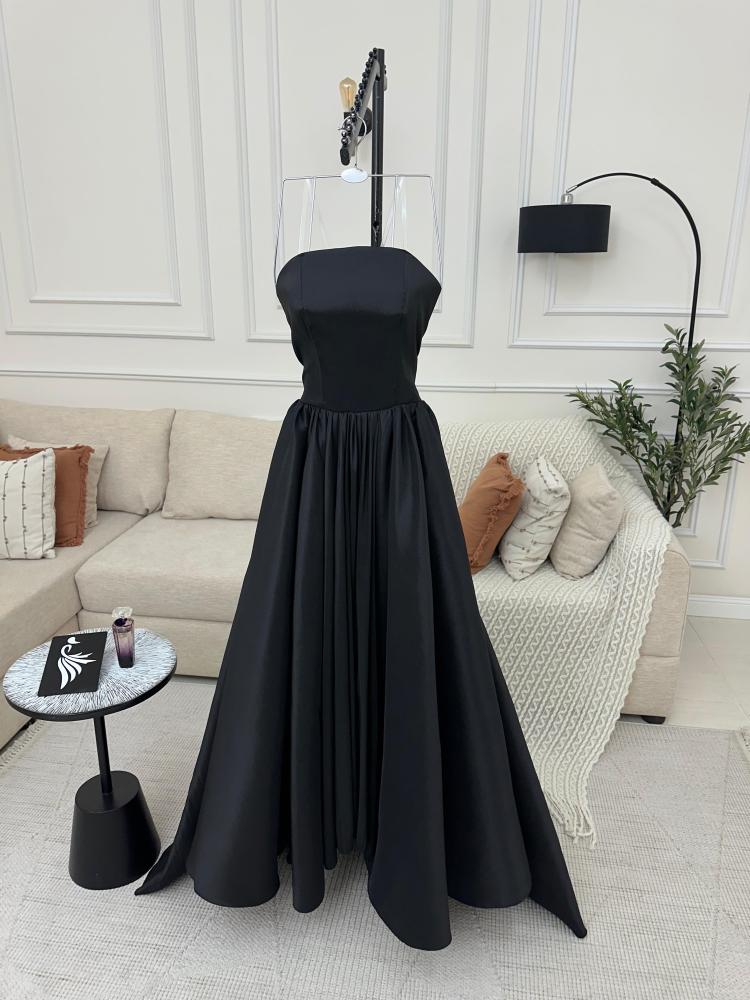 فستان اسود شانطون