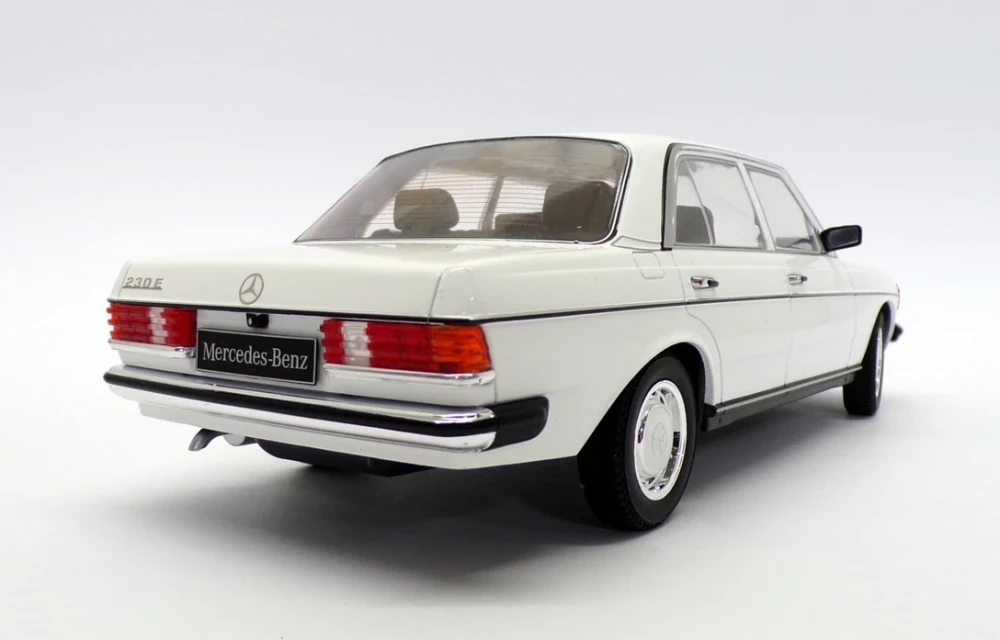 Mercedes 230 E W123 Limited Edition Norev 1/18