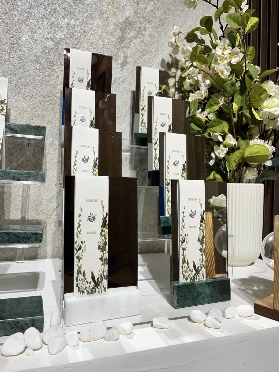 بكج من مرايا نقوة الرخامية