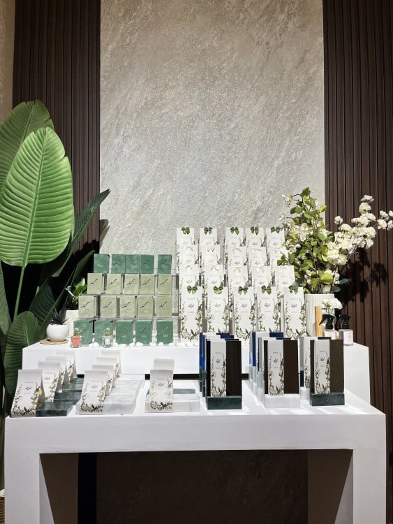 بكج من مبخرة نقوة الرخامية