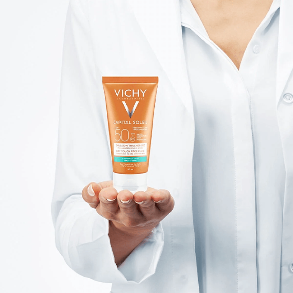 كريم واقي من الشمس كابيتال سوليل بعامل حماية +50 بلمسة نهائية دون لمعان من فيشي - 50مل