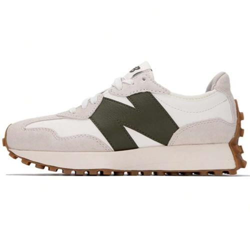 New balance shoes