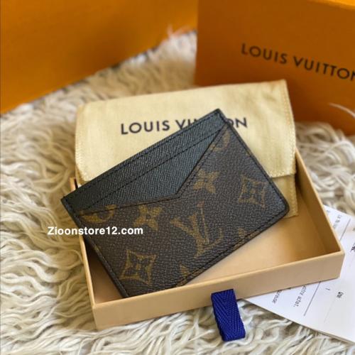 Louis Vuitton card holder