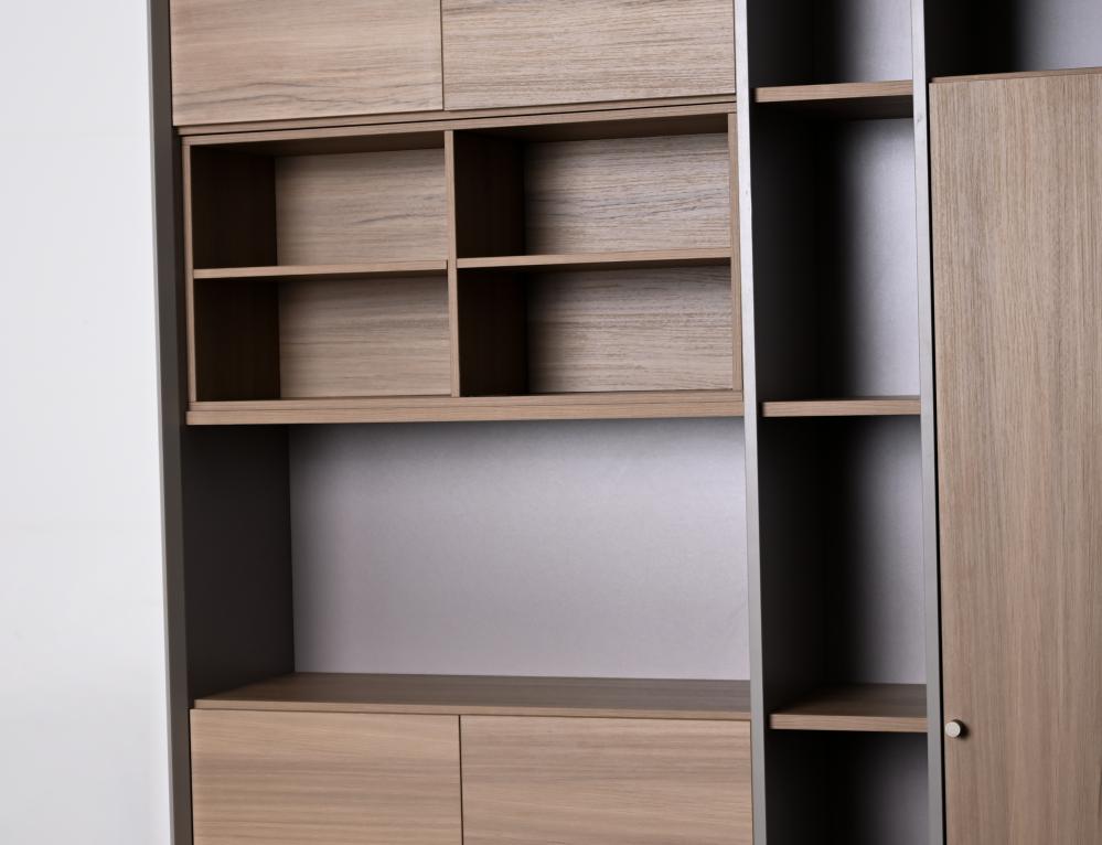 دولاب خشب ميلامين درف مع أرفف لون بيج مطفي * كريمى مقاس 2360*2007*400 موديل B0-C240420-22A