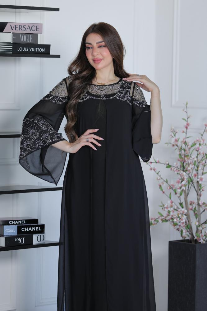 فستان قطعتين شيفون مطرز على الكتف مع بطانة كريب