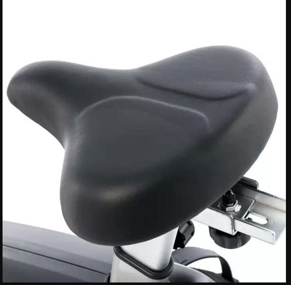 Spirit CU800 Upright Bike دراجة أمريكية بدون مسند ظهر كارديو