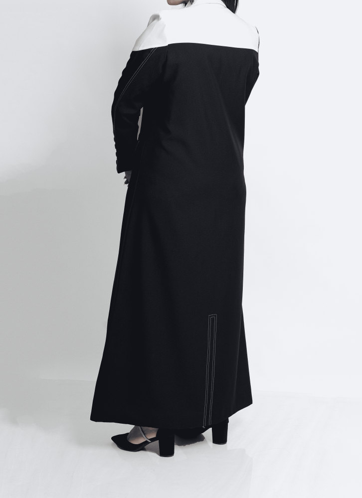 عباية كريب اسود وبيج رسمية