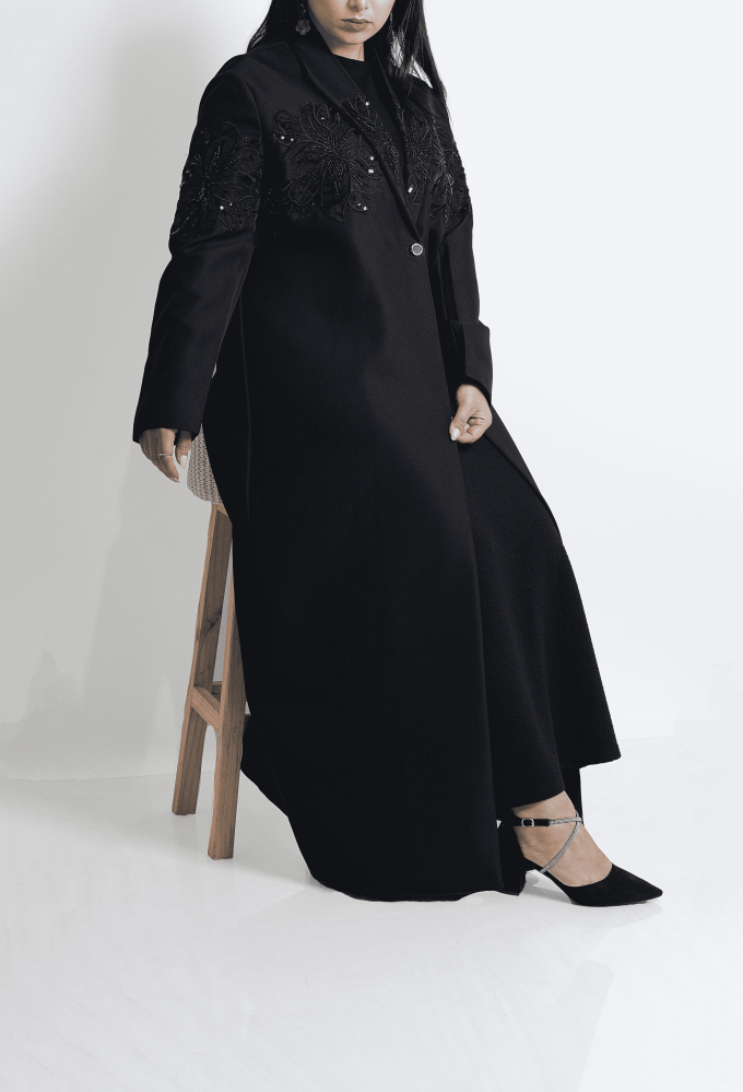 عباية بليزر اسود