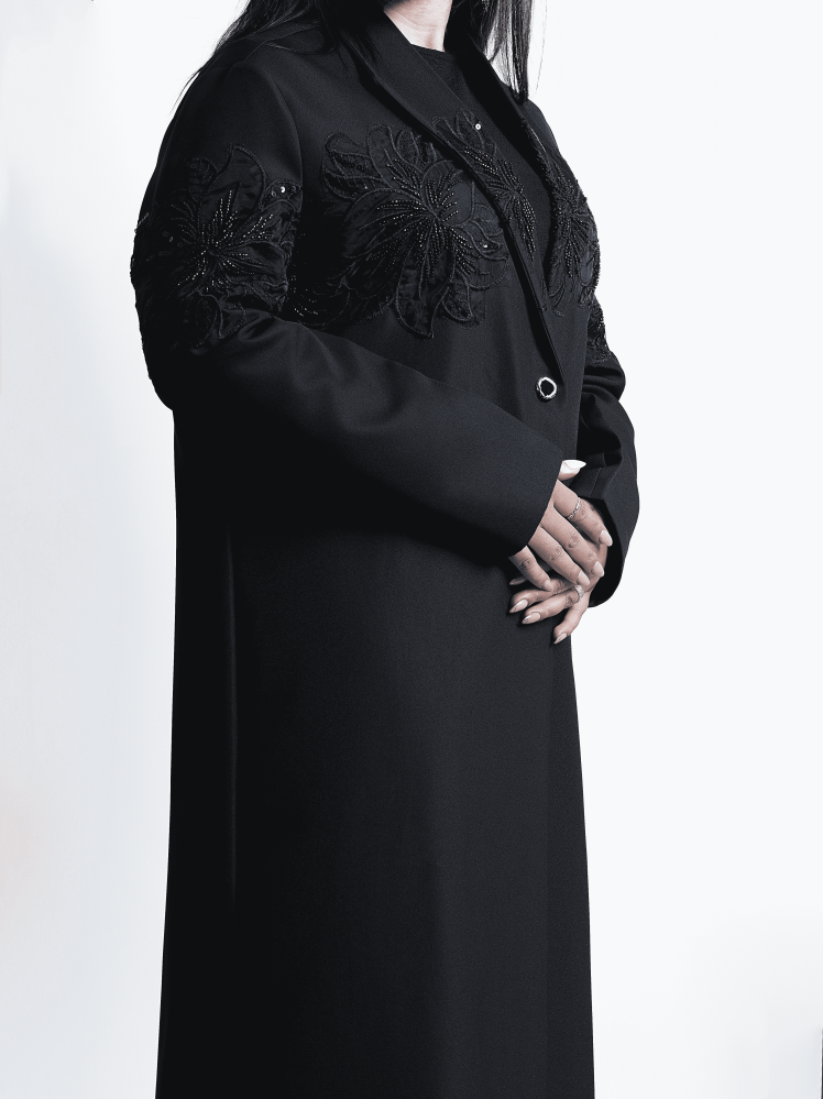 عباية بليزر اسود