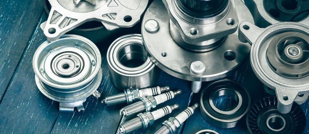 أهمية استخدام قطع غيار أصلية للسيارة وتجنب القطع التجارية