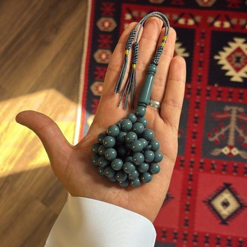 مسباح بكلايت بلون رمادي مخضر