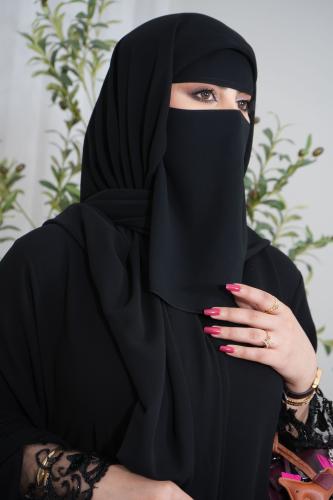 نقاب مع طرحة كويتي