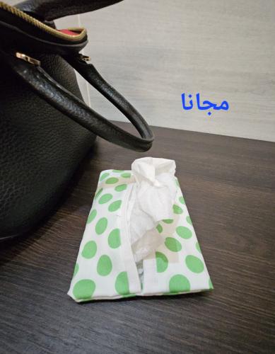 عرض2حامل صواني+مجانا محفظة مناديل