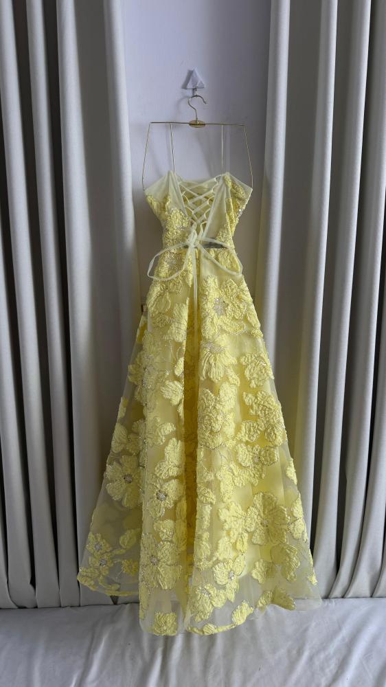 فستان العنود