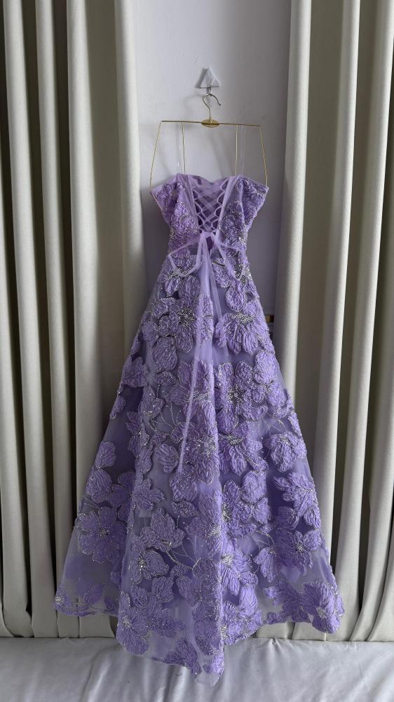 فستان العنود