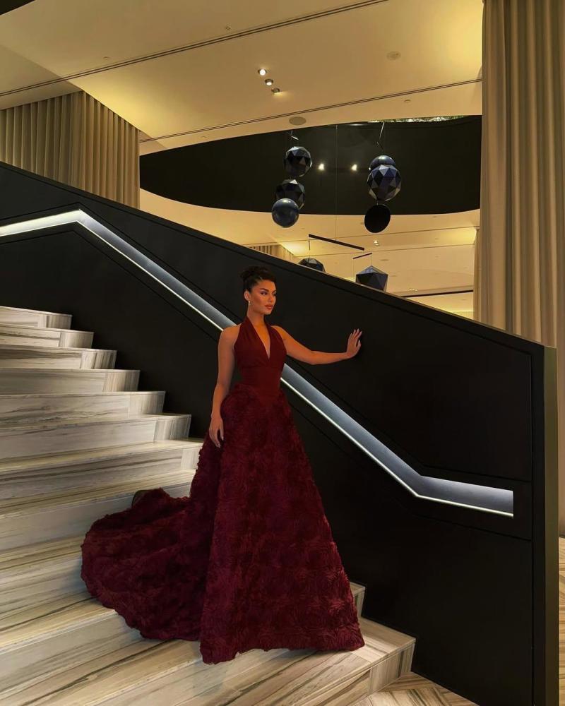 فستان شما برغندي