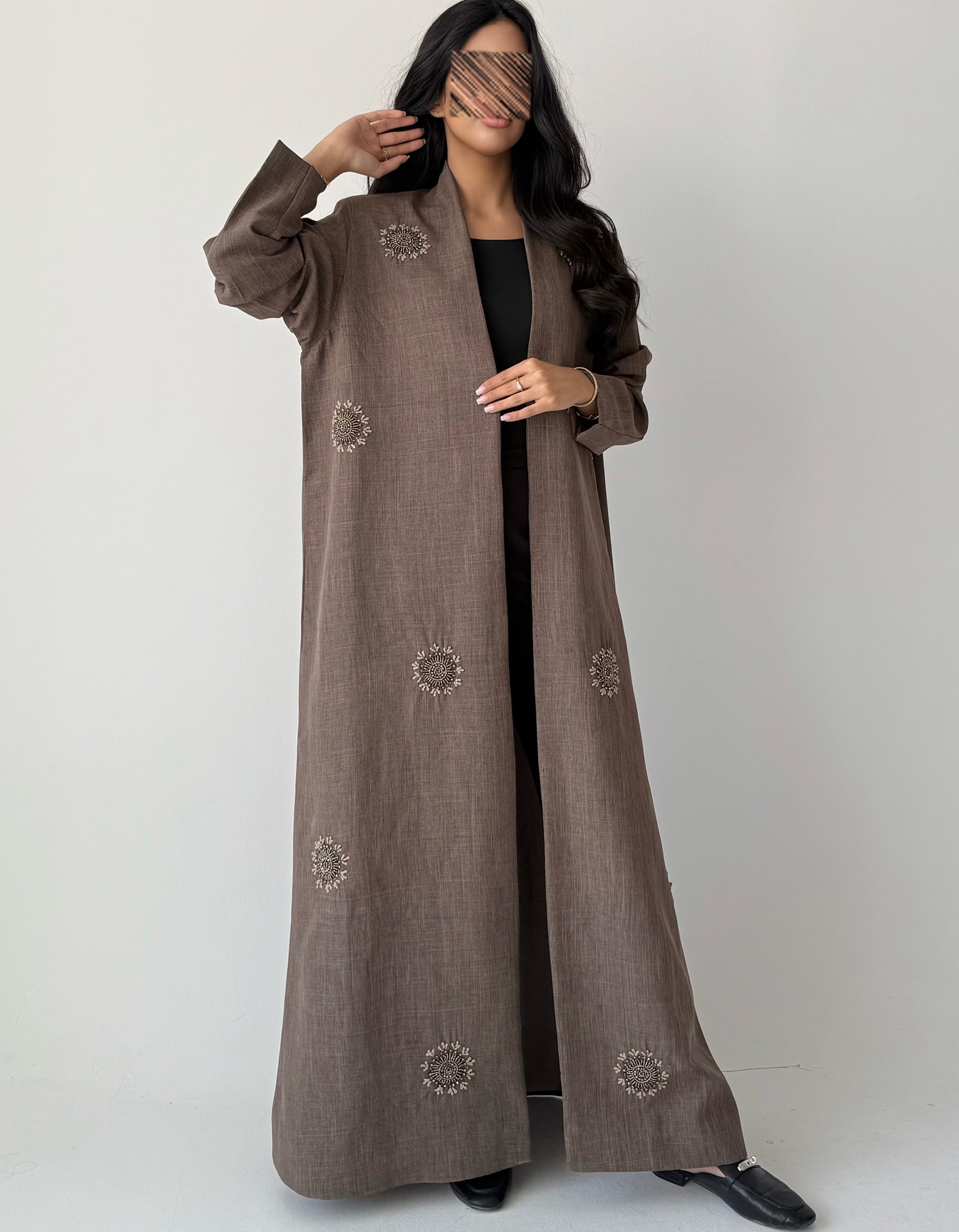 عباية صيفية لنن شك بقصة بليزر – لون كابتشينو