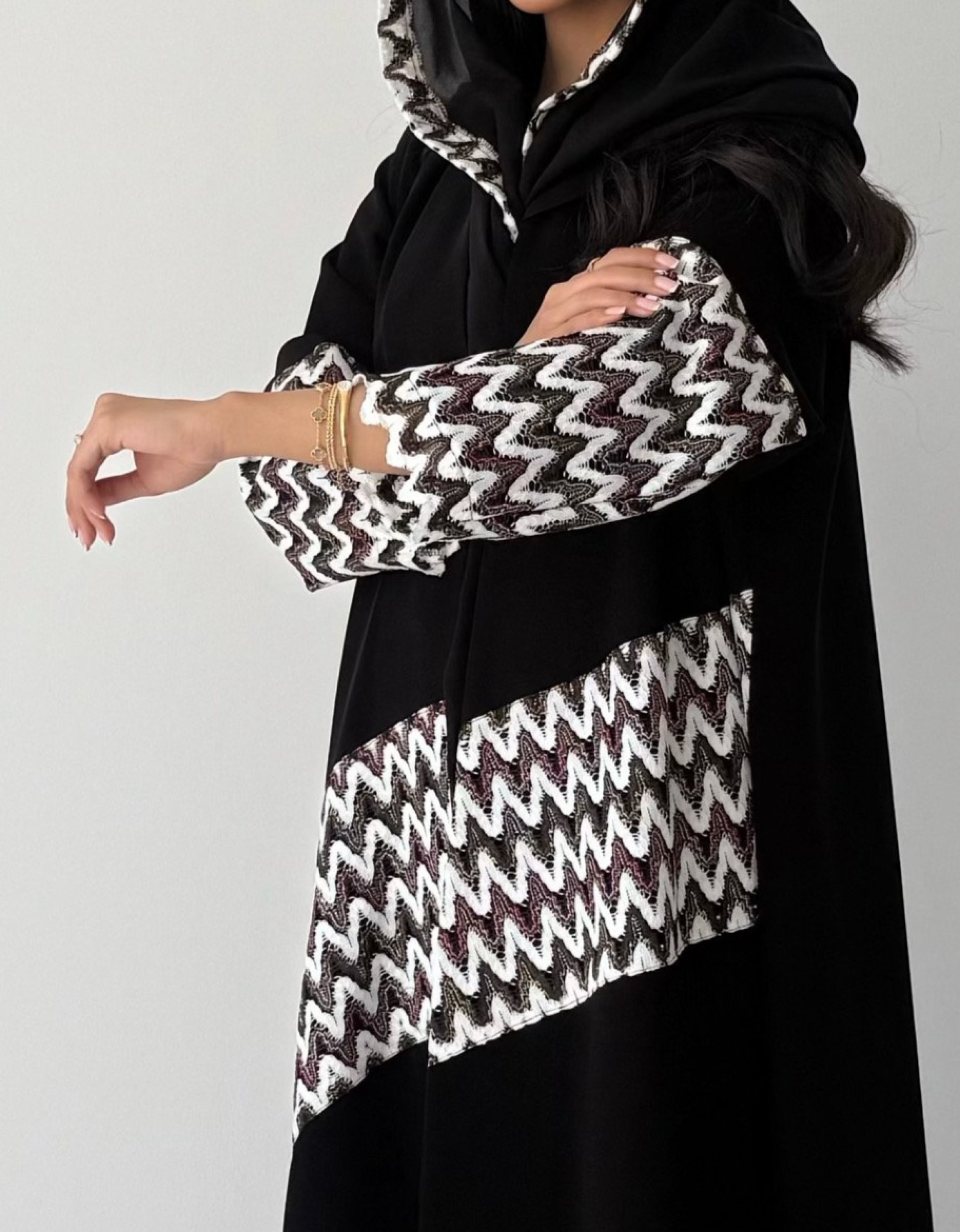 عباية كريب إندونيسي بتدخيلة دانتيل مشجرة