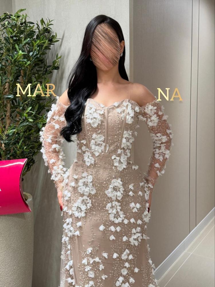 rose beige dress (beige dress decorated with white roses) Size:UK 26 Eurosum The CIRCE dress is SOFT LOUNGE LONG SLEEVE