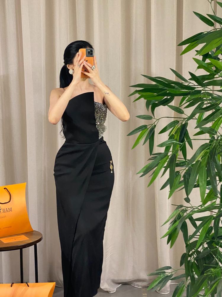 أحدث تفصيلات الفساتين