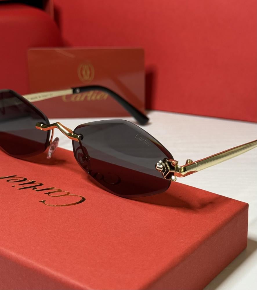نظارة كارتير بعدسة هندسية بدون إطار بعدسة سوداء