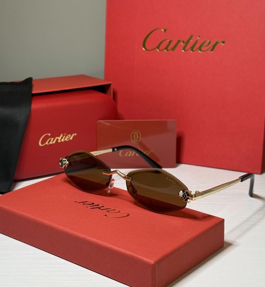 نظارة كارتير بعدسة هندسية بدون إطار باللون البني
