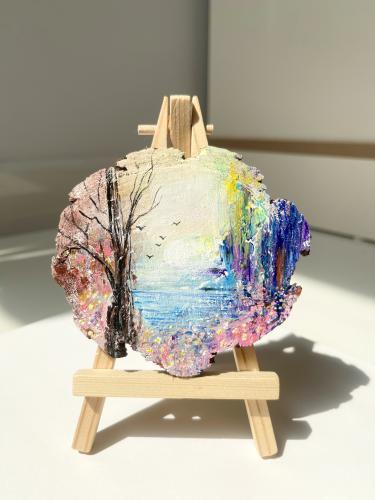 رسم يدوي على الخشب
