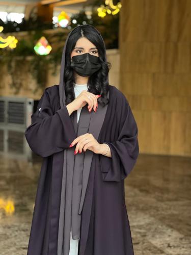 عباية صيفية بارده ساده بقماش كريب وقصة مستقيمة مع...