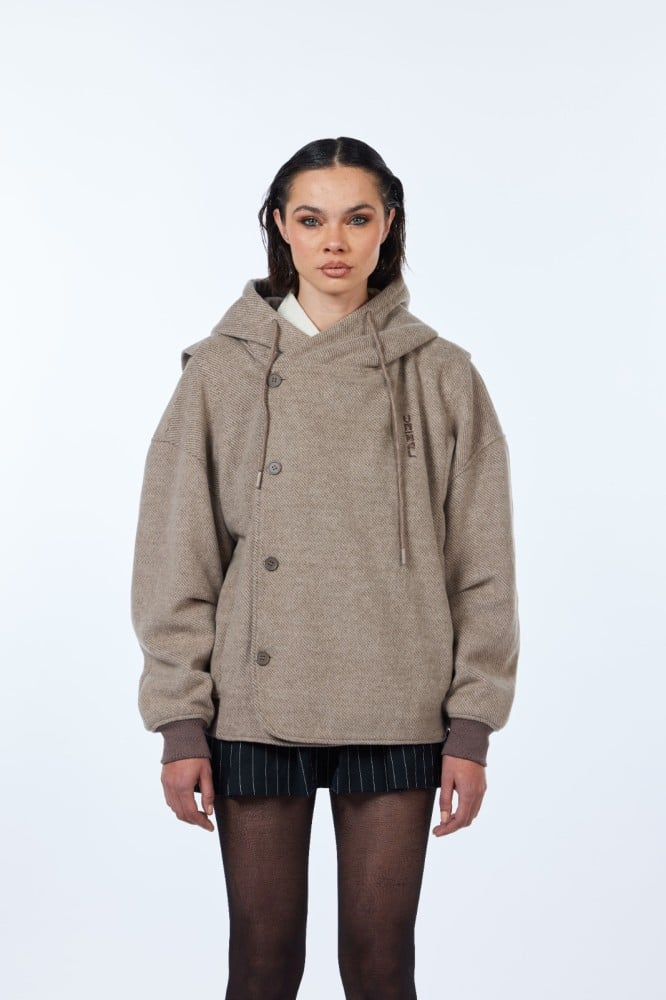 الدليل الشامل لاختيار أفضل هودي شتوي في 2026 (رجالي ونسائي)