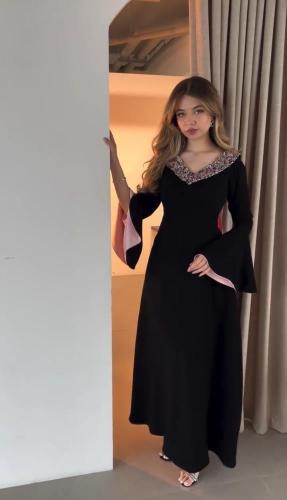 فستان ايلا