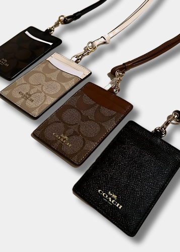 COACH ID holder