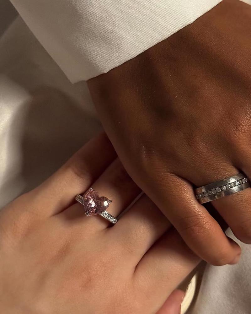 بكج خواتم تُحفر من الداخل.. كإشارة سرّية بينكم فقط!