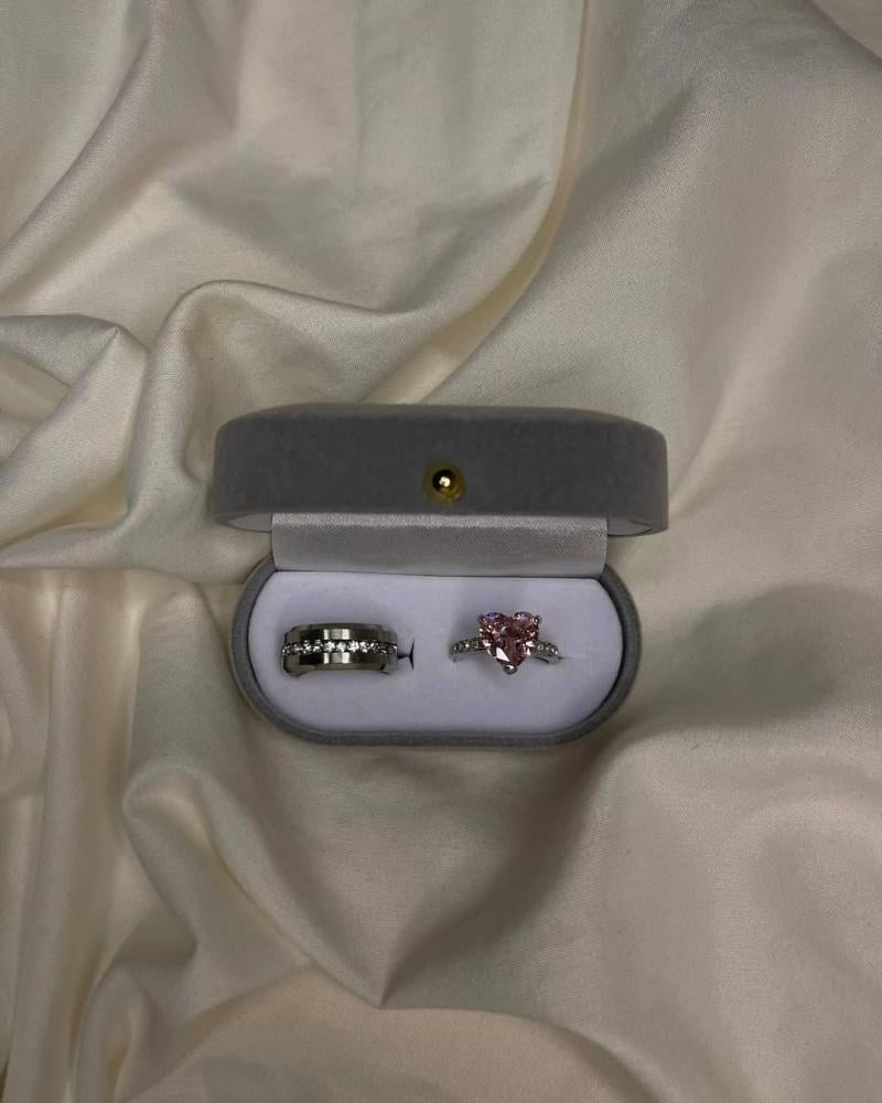 بكج خواتم تُحفر من الداخل.. كإشارة سرّية بينكم فقط!